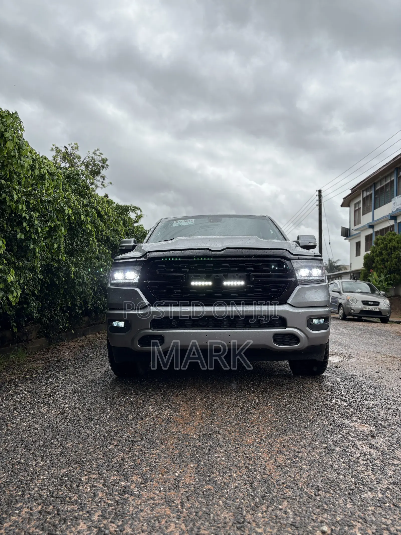 Dodge RAM 1500 3.6 Petrol AWD 2022 Silver