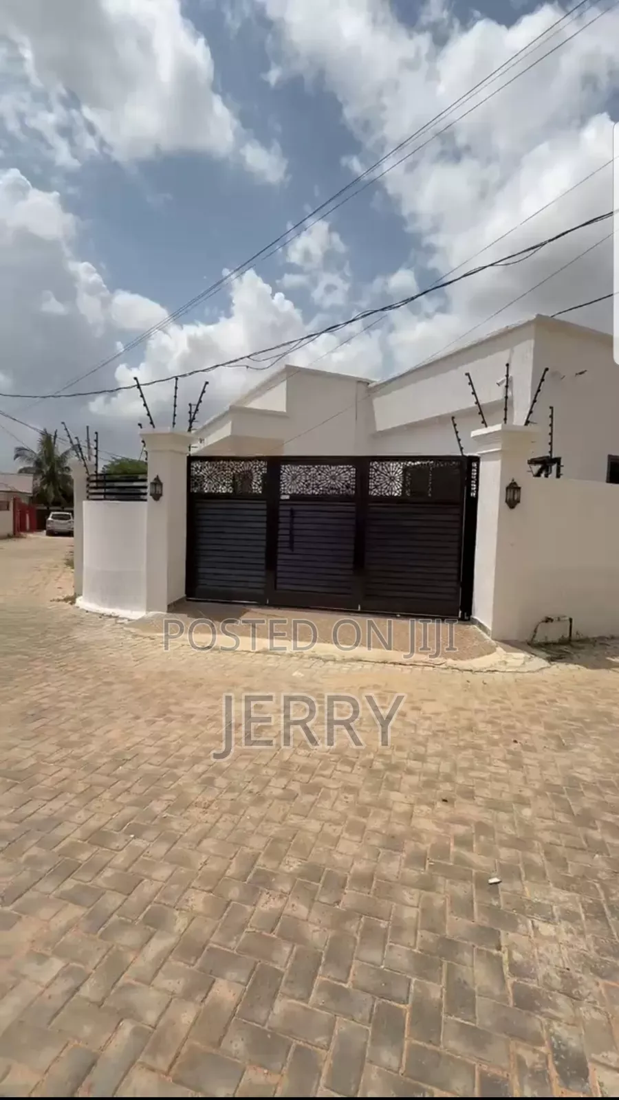 3bdrm House in Baatsona Total for sale