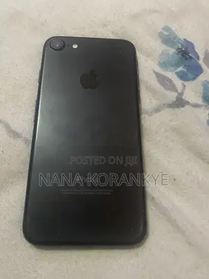 Apple iPhone 7 128 GB Black