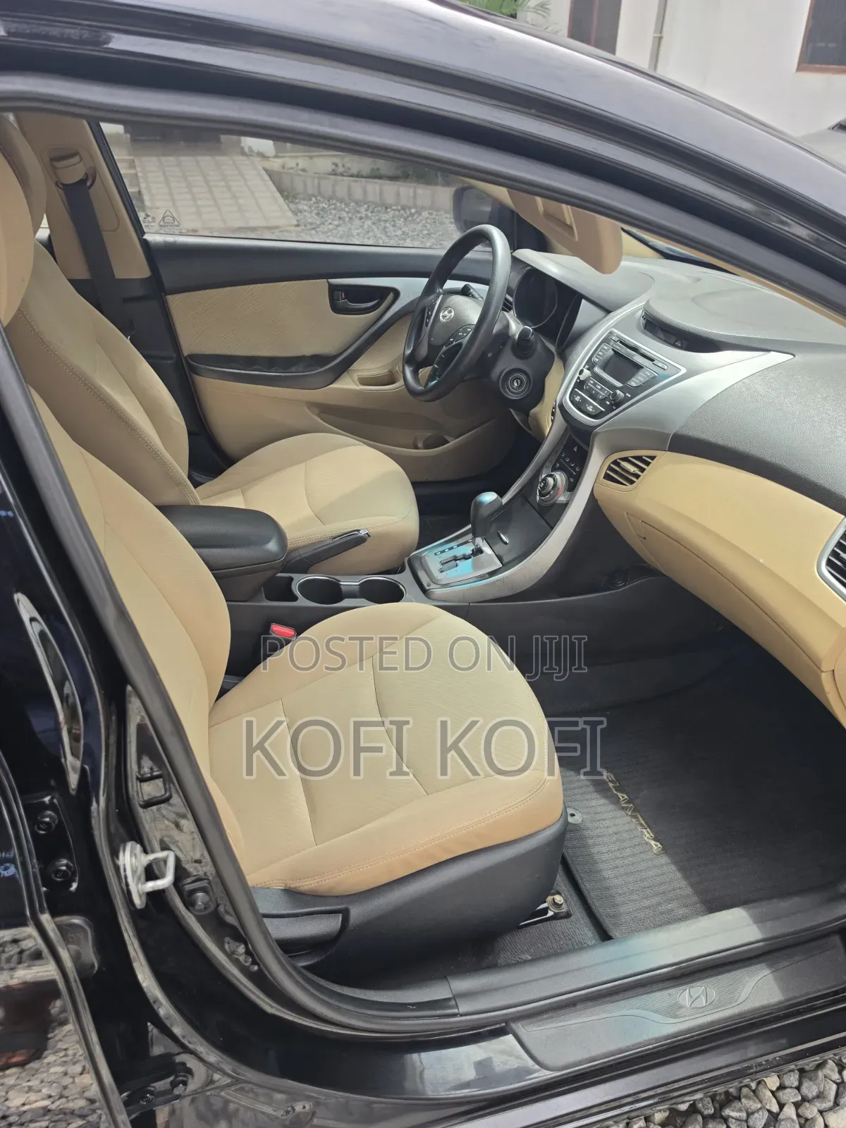 Hyundai Elantra Limited Sedan FWD (1.8L 4cyl 6A) 2013 Black