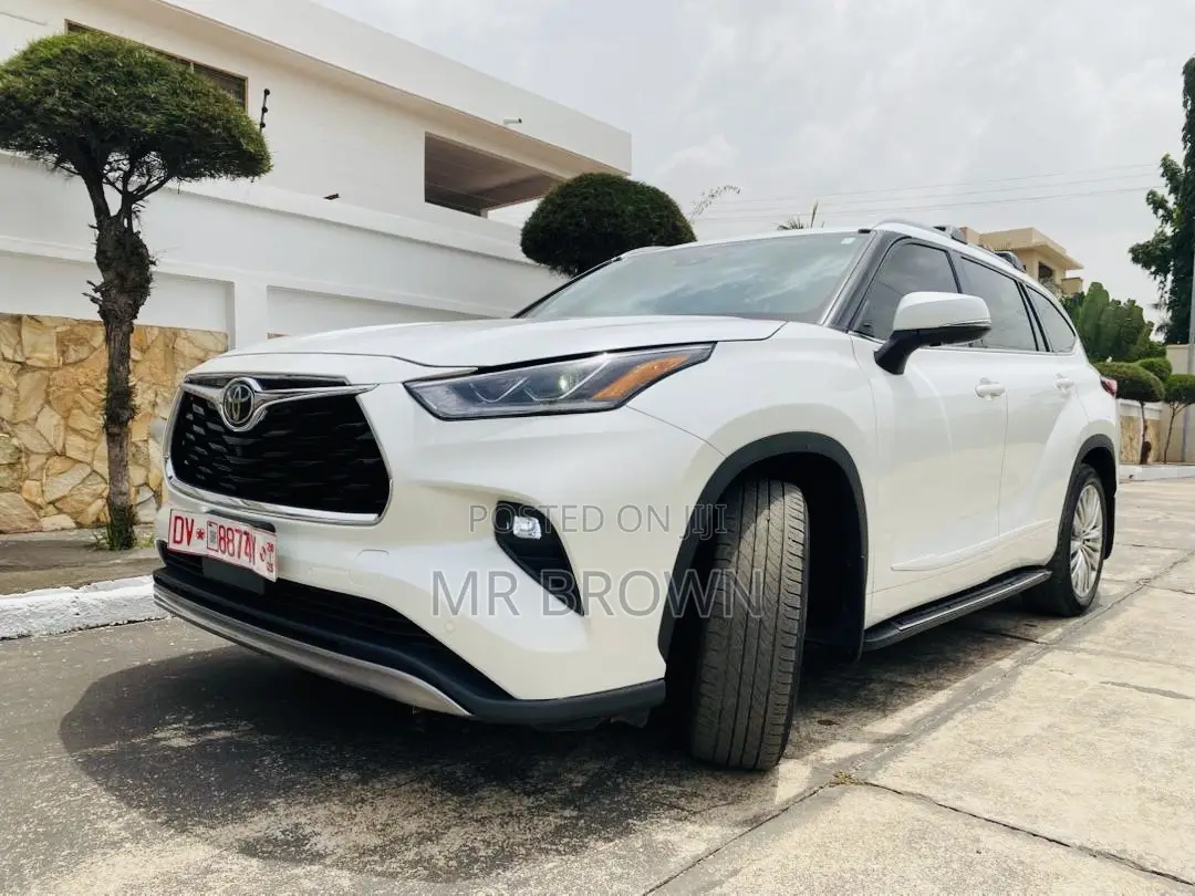 Toyota Highlander Platinum 2021 White
