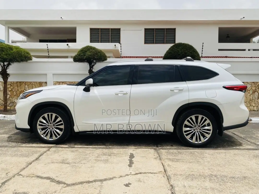 Toyota Highlander Platinum 2021 White