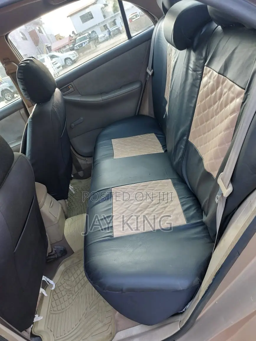 Toyota Corolla 2010 Beige