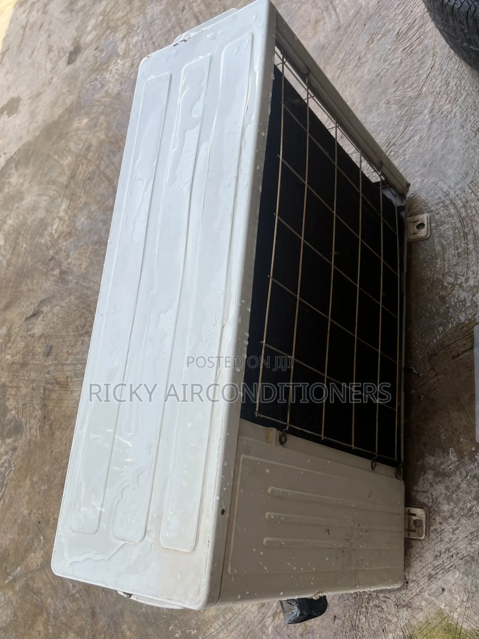 Outdoor Unit Chigo Aircondition