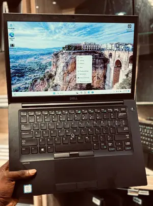 New Laptop Dell Latitude 7480 8GB Intel Core i5 SSD 256GB