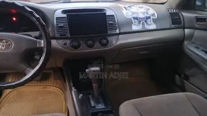 Toyota Camry LE 4dr Sedan (2.4L 4cyl 5M) 2002 Brown