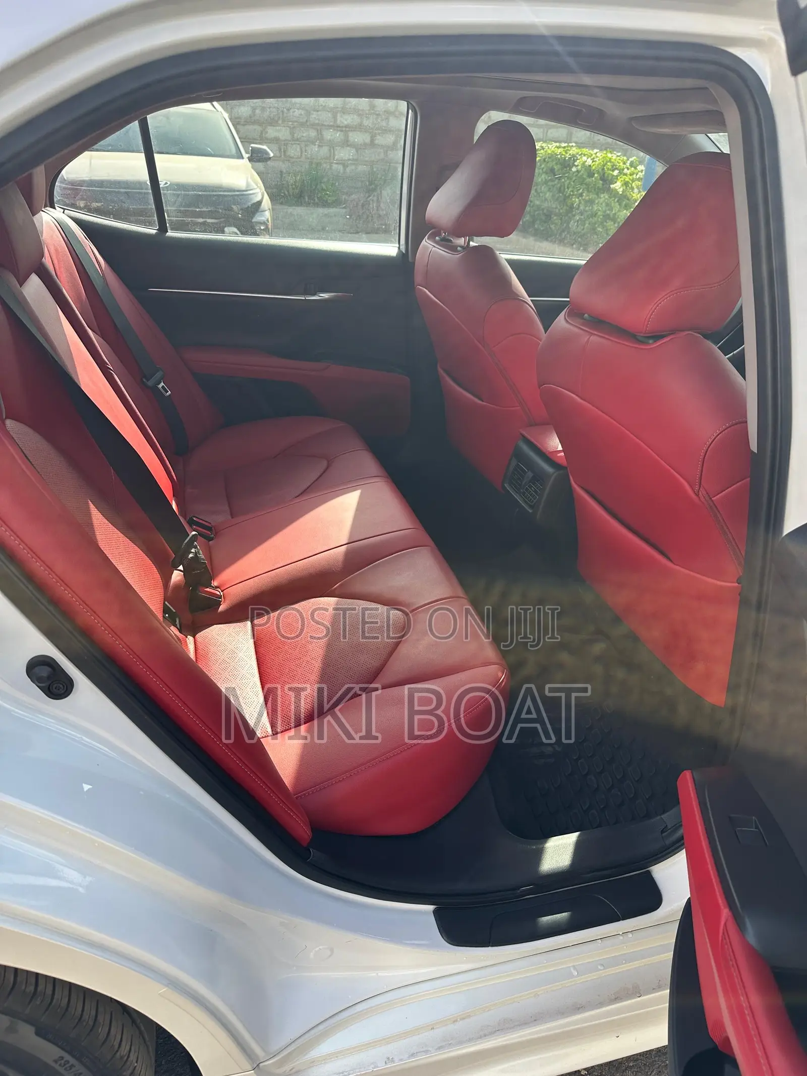 Toyota Camry XSE 2021 White