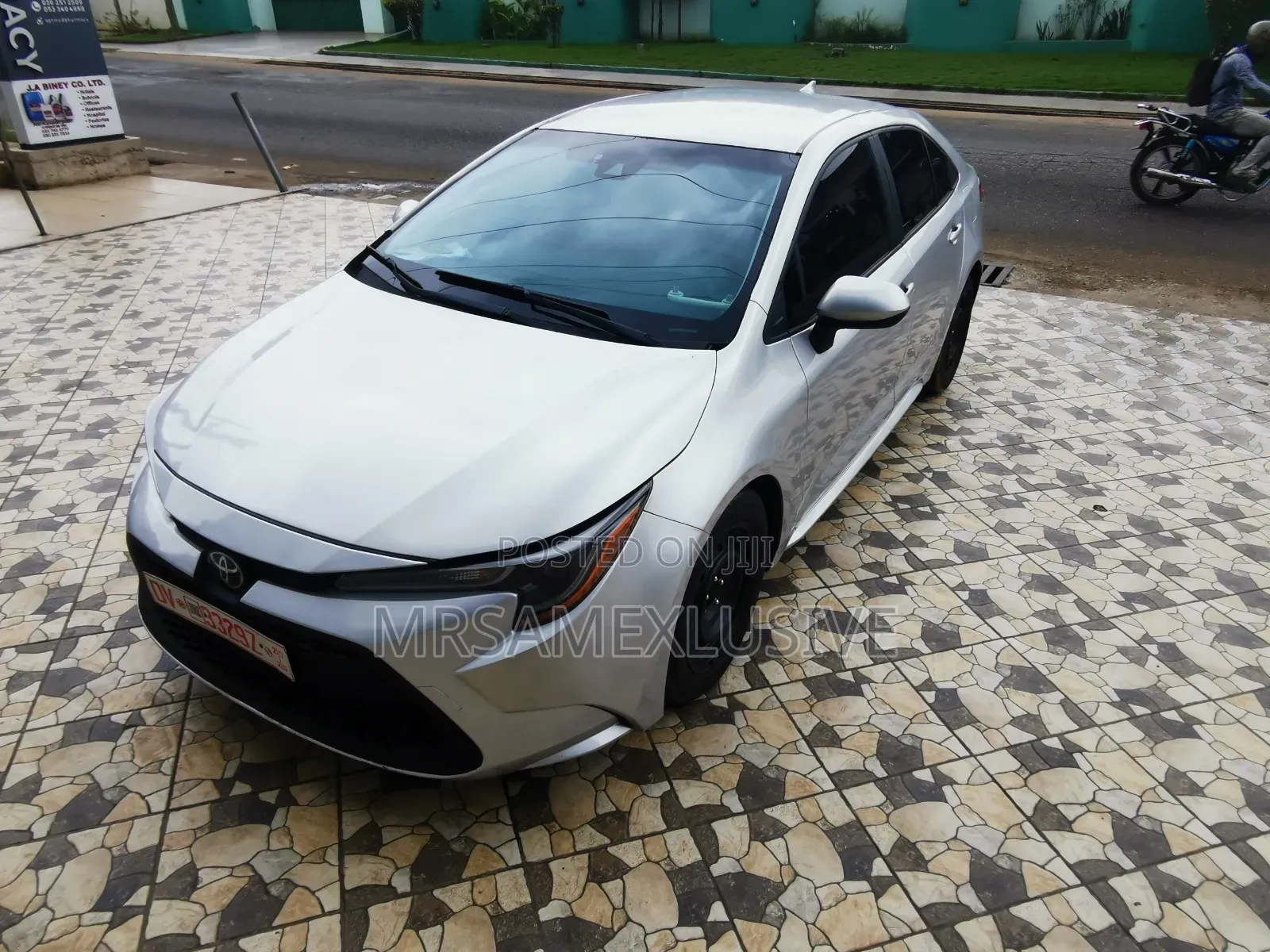 Toyota Corolla 2021 Silver
