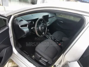 Toyota Corolla 2021 Silver