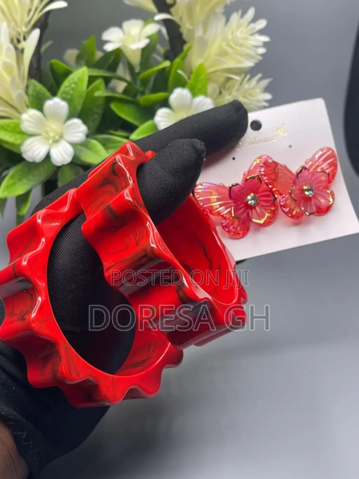 Acrylic Bangle Set With Matching Earrings – 2 Bangles Set
