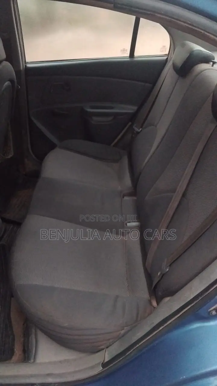 Kia Rio 2010 Blue