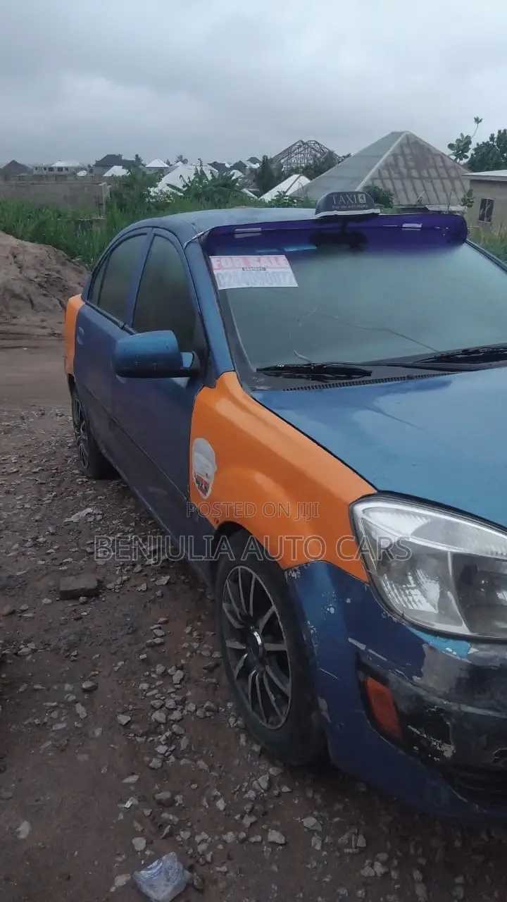 Kia Rio 2010 Blue