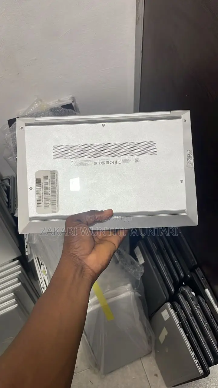Laptop HP EliteBook 830 G8 8GB Intel Core i5 SSD 256GB