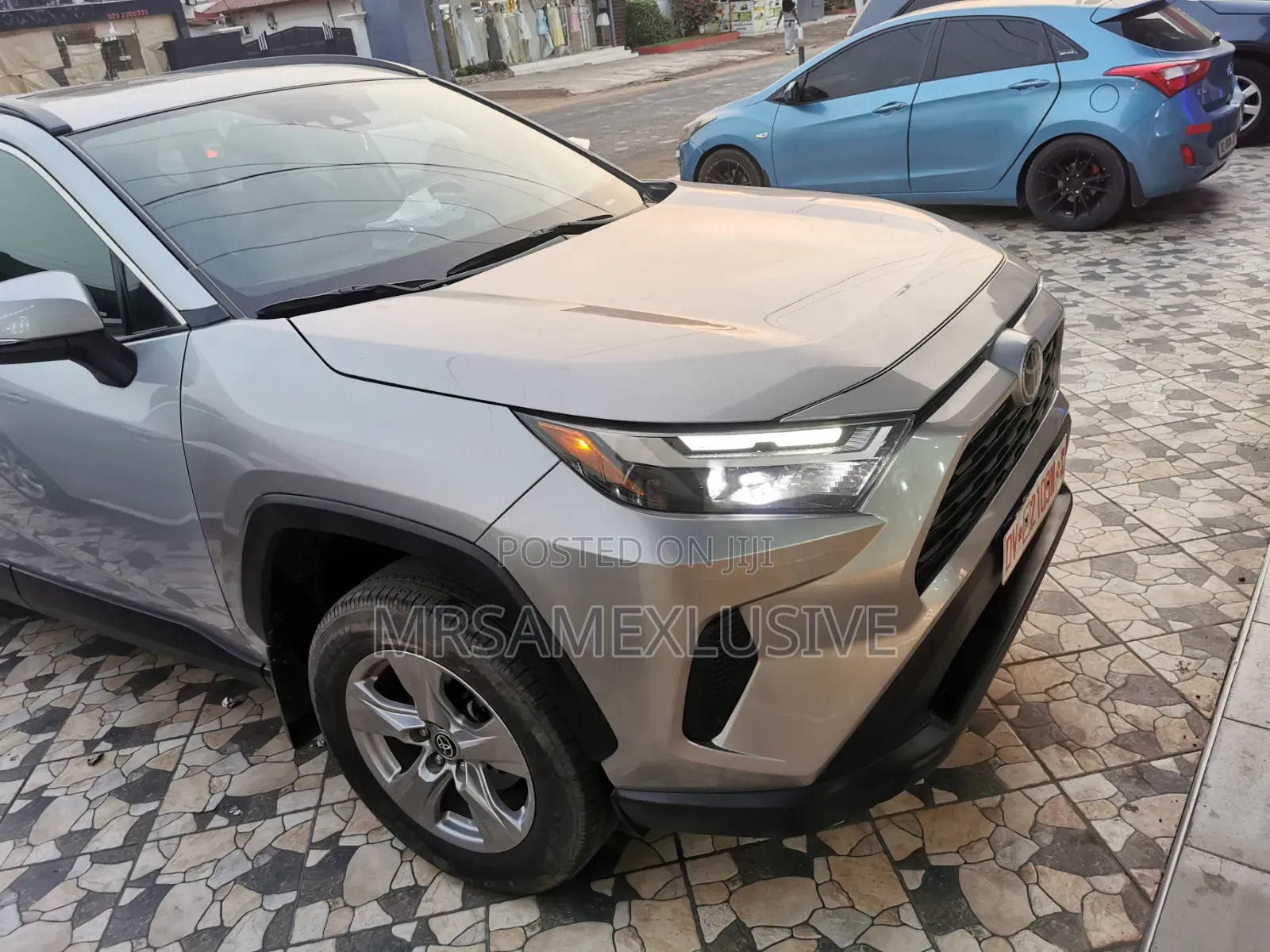 Toyota RAV4 2021 Silver