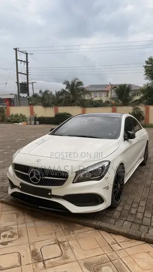 Mercedes-Benz CLA-Class CLA 250 4MATIC Sedan 2018 White