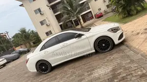 Mercedes-Benz CLA-Class CLA 250 4MATIC Sedan 2018 White