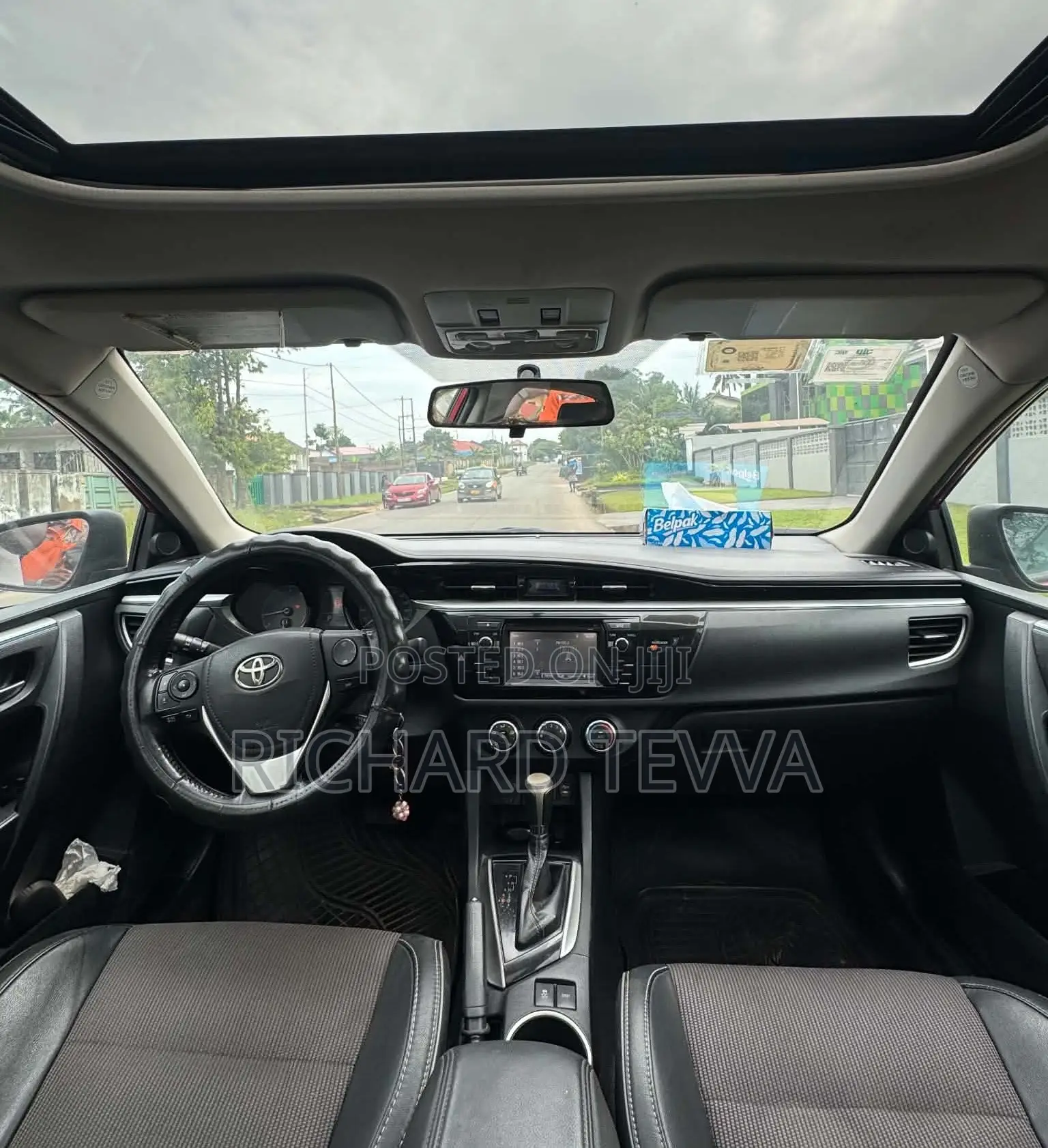 Toyota Corolla S 4dr Sedan (1.8L 4cyl CVT) 2015 Red