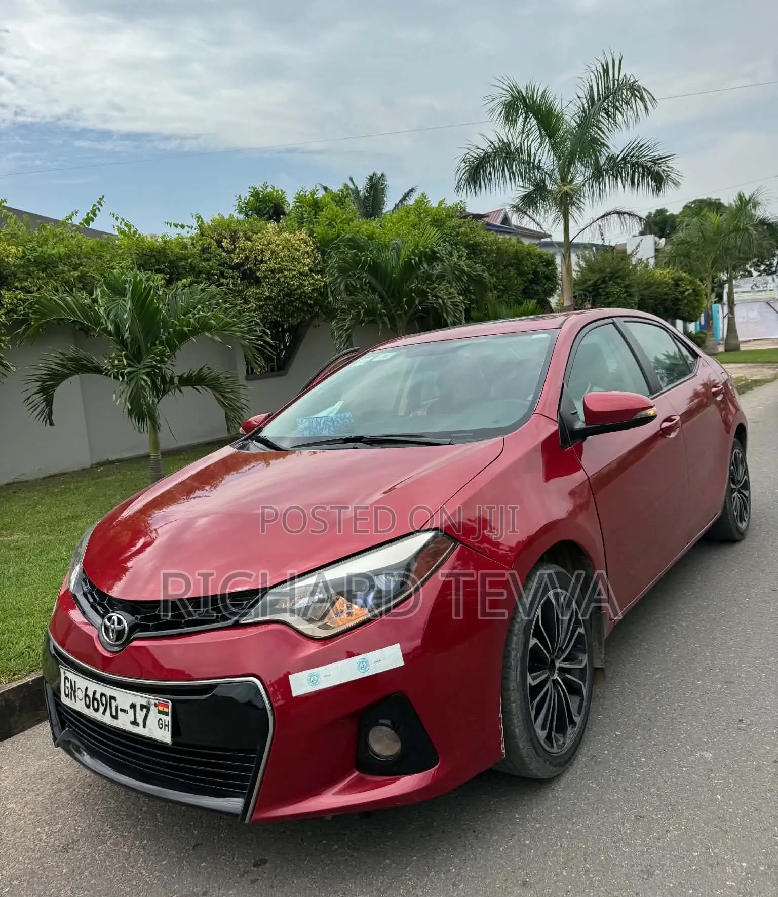 Toyota Corolla S 4dr Sedan (1.8L 4cyl CVT) 2015 Red
