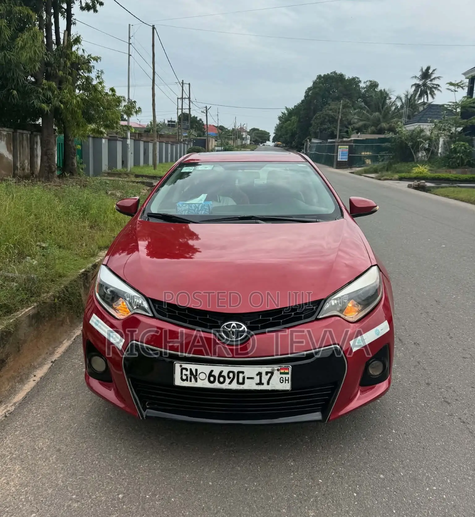 Toyota Corolla S 4dr Sedan (1.8L 4cyl CVT) 2015 Red