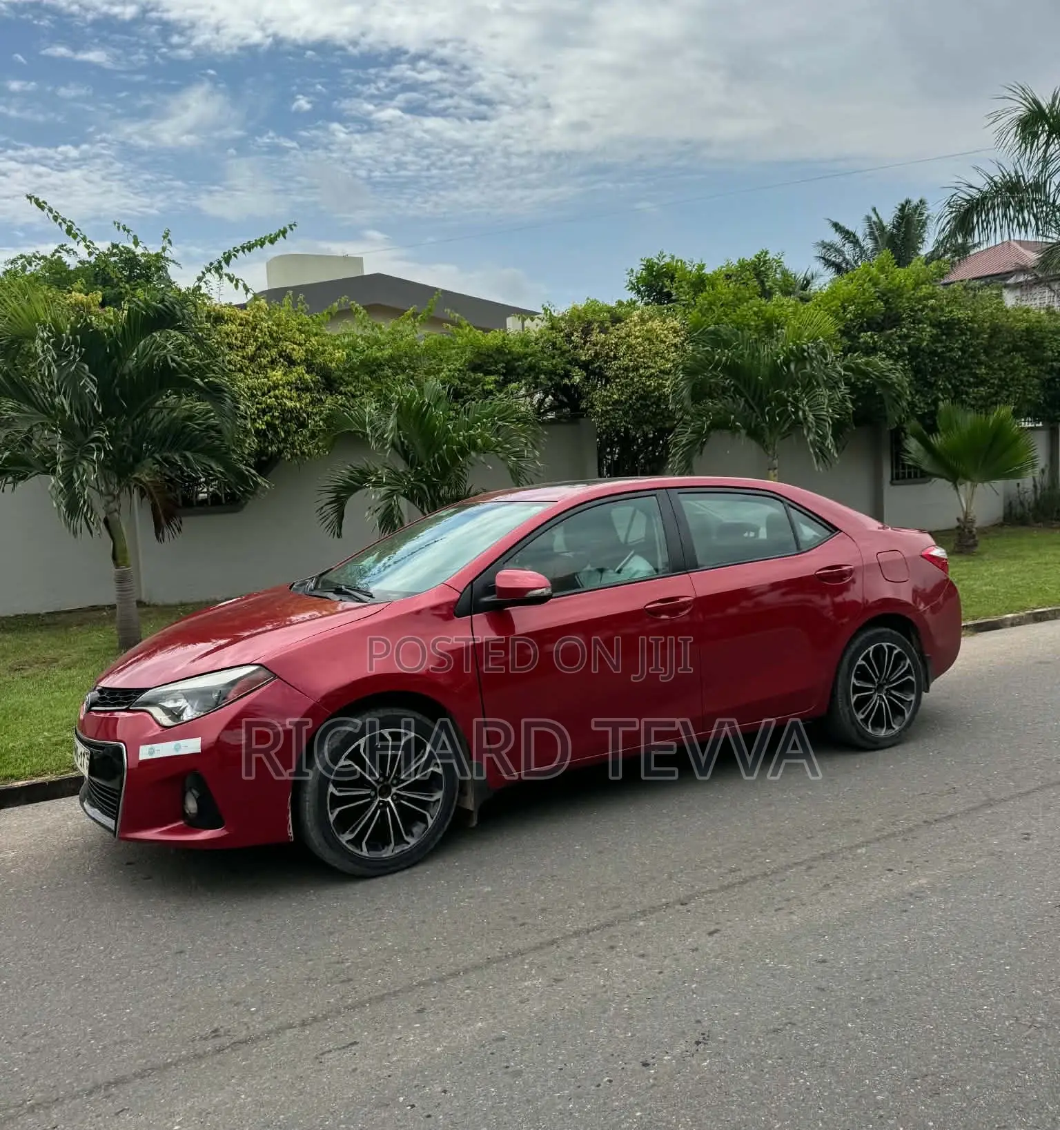 Toyota Corolla S 4dr Sedan (1.8L 4cyl CVT) 2015 Red