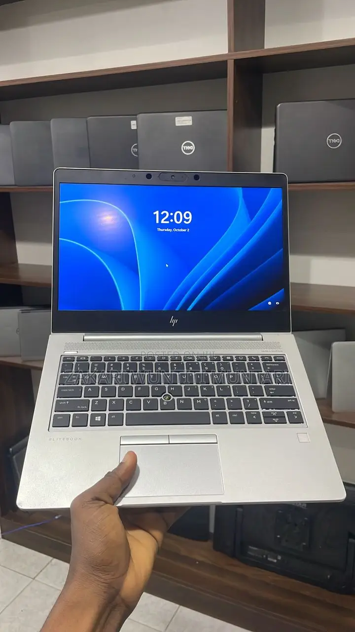 Laptop HP EliteBook 830 G8 8GB Intel Core i5 SSD 256GB