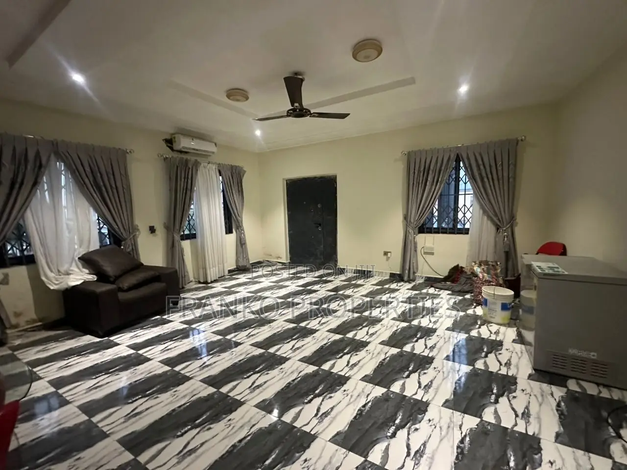 6bdrm House in Franko Properties, Ability for sale