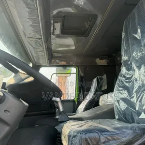Dump Trucks 2018