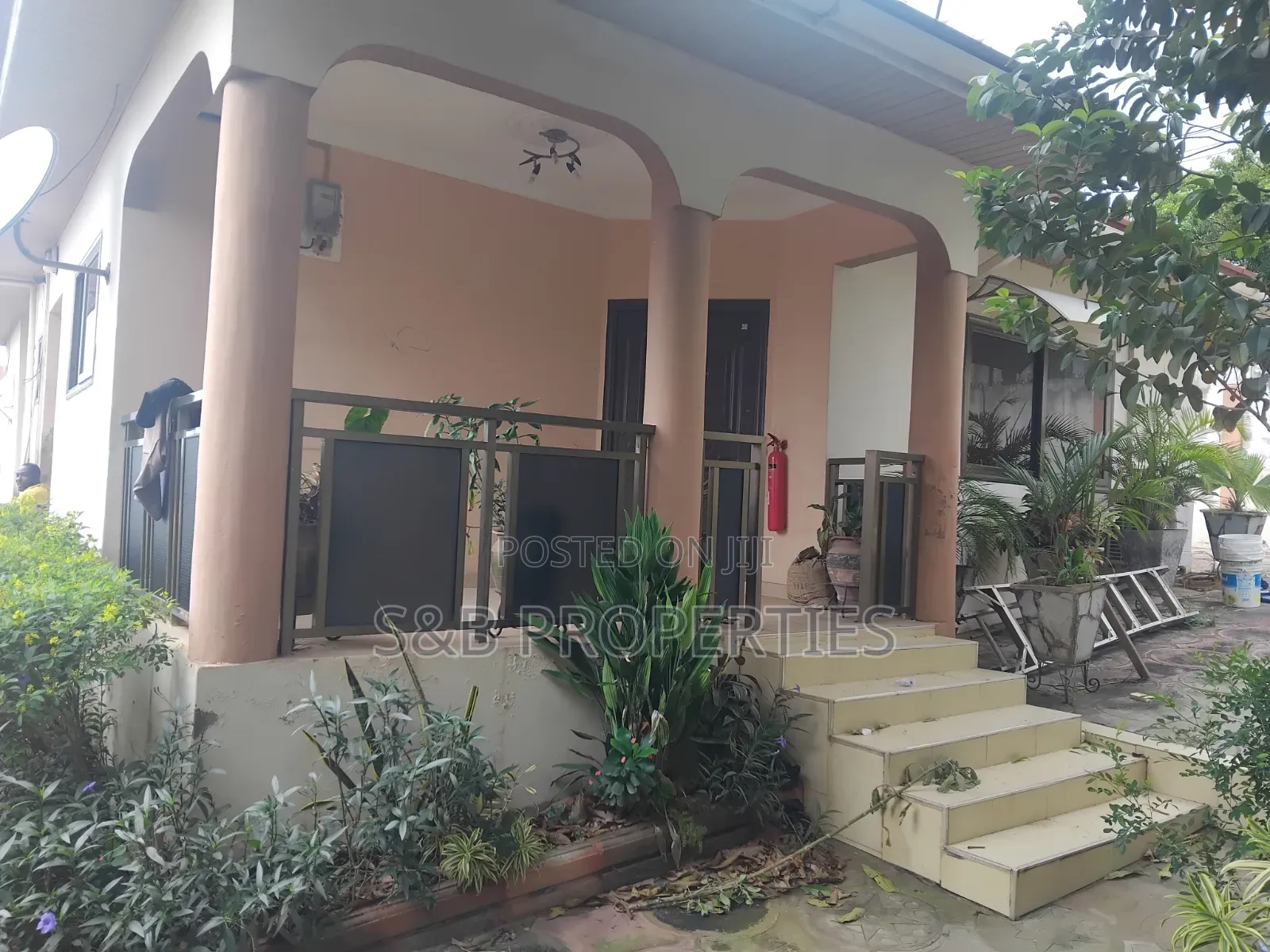 3bdrm House in Police Station for rent