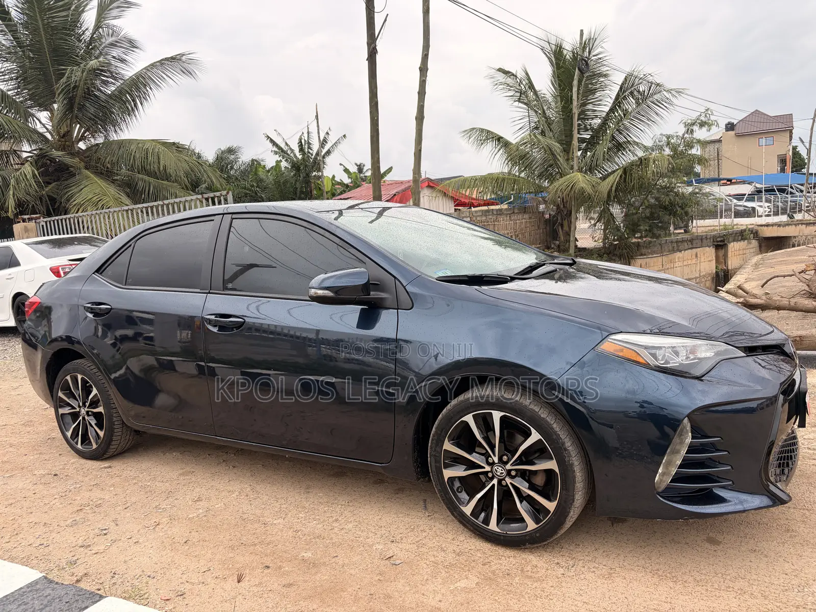 Toyota Corolla SE 4dr Sedan (1.8L 4cyl CVT) 2017 Blue