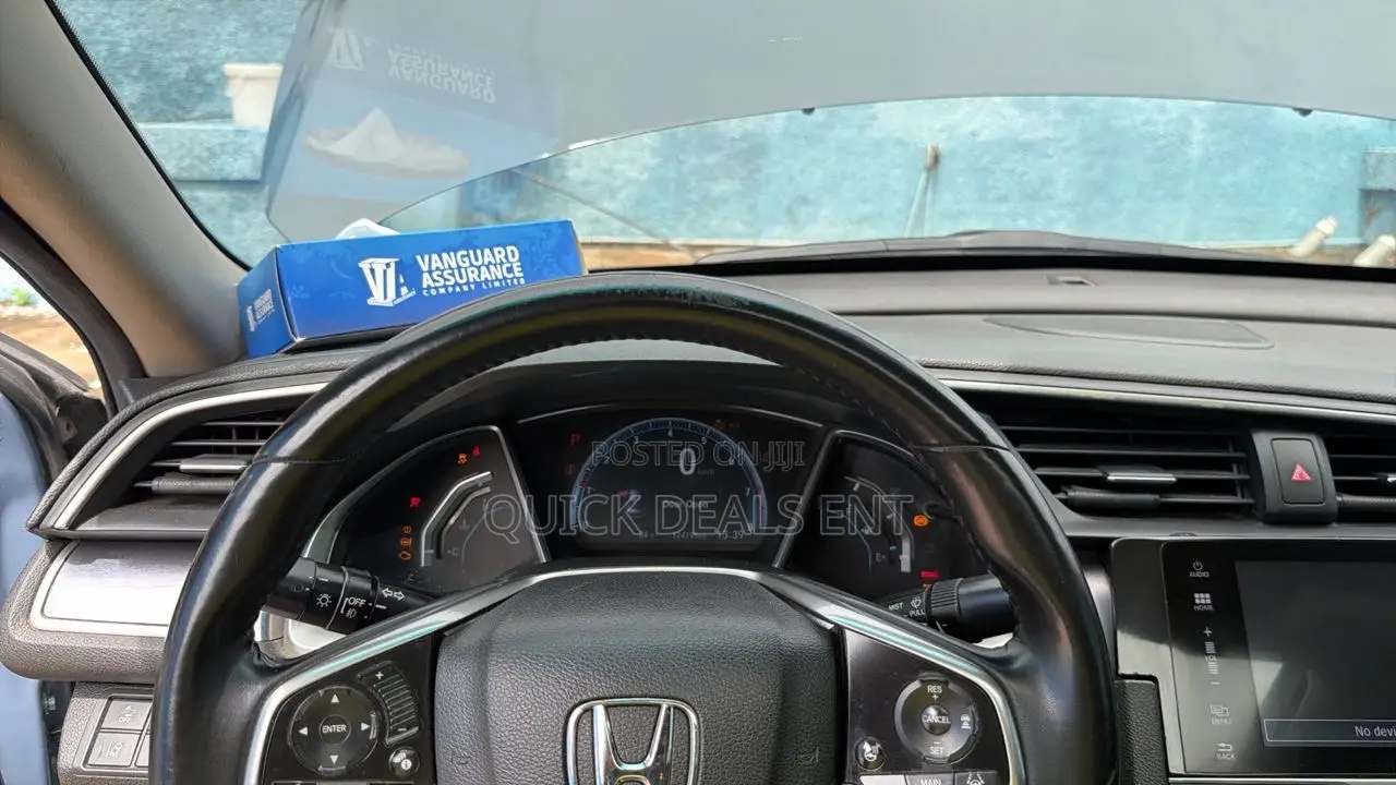 Honda Civic Touring 4dr Sedan (1.5L 4cyl) 2016 Gray