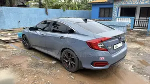 Honda Civic Touring 4dr Sedan (1.5L 4cyl) 2016 Gray