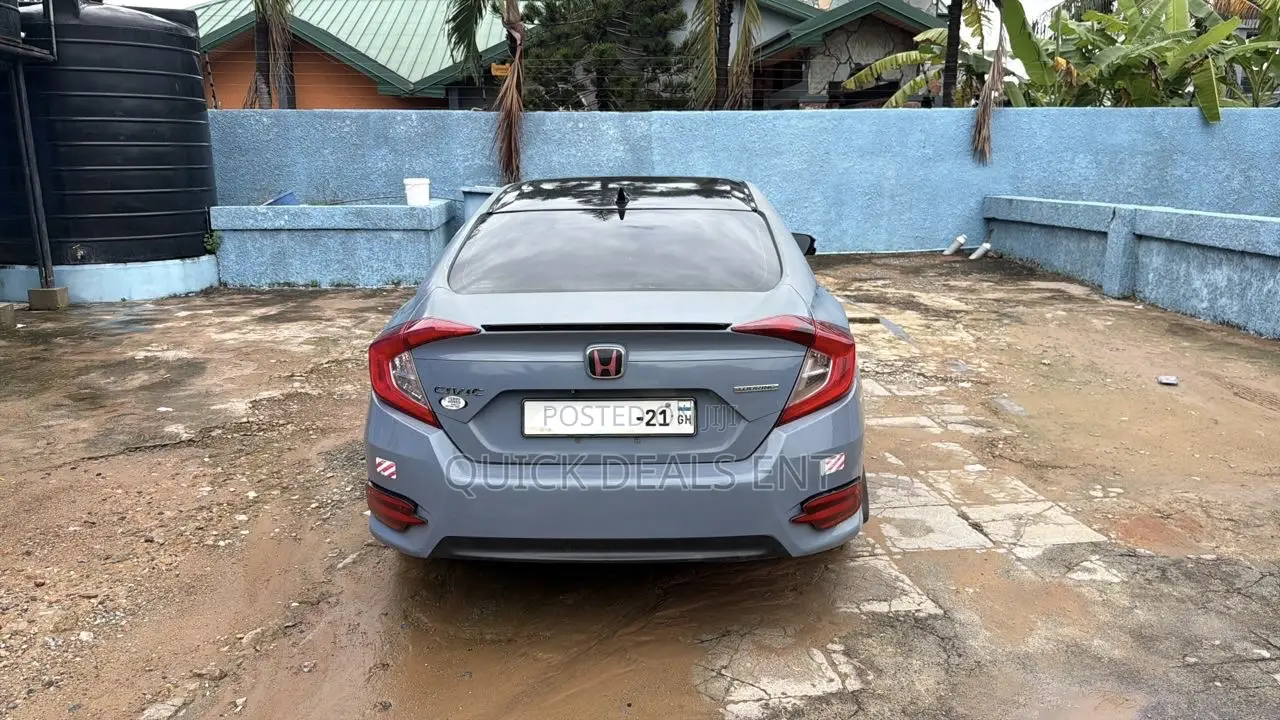 Honda Civic Touring 4dr Sedan (1.5L 4cyl) 2016 Gray