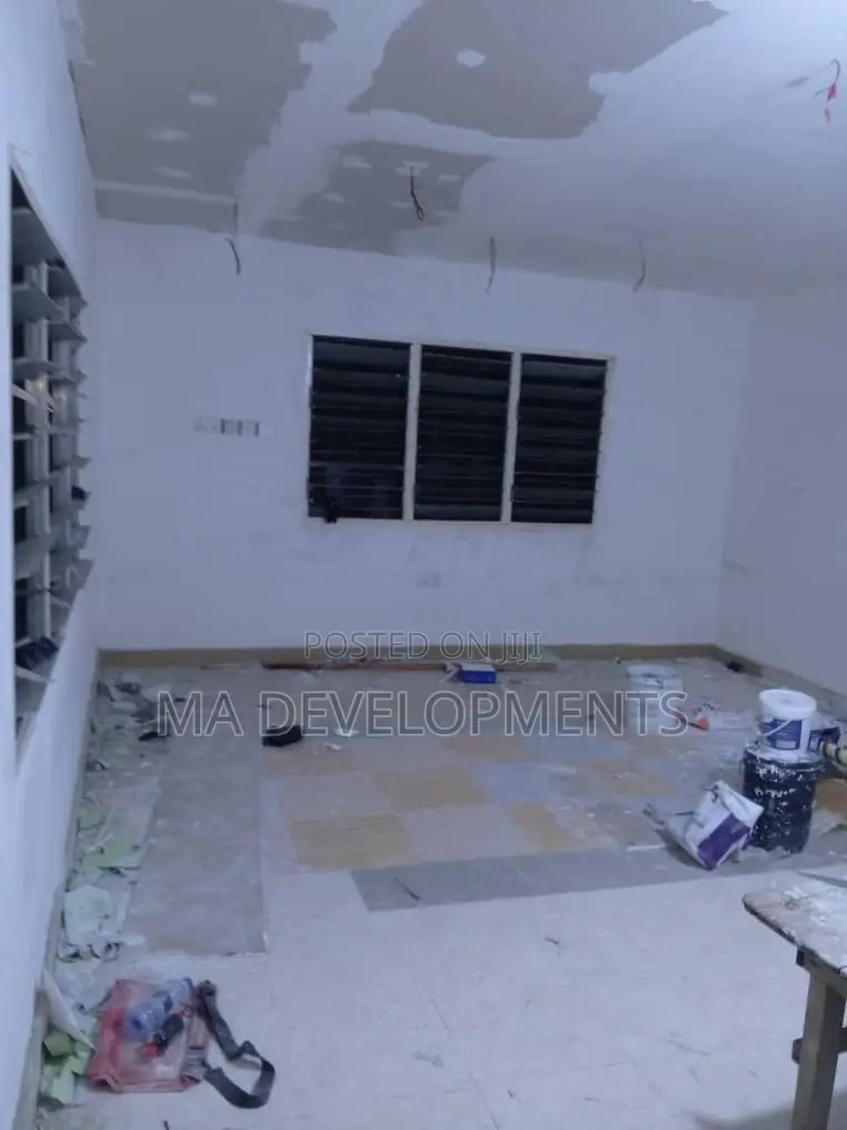 Studio Apartment in Madev Realty, Lapaz for rent