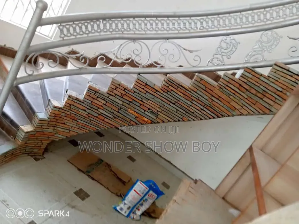 Mable Stone Layer and Tiles