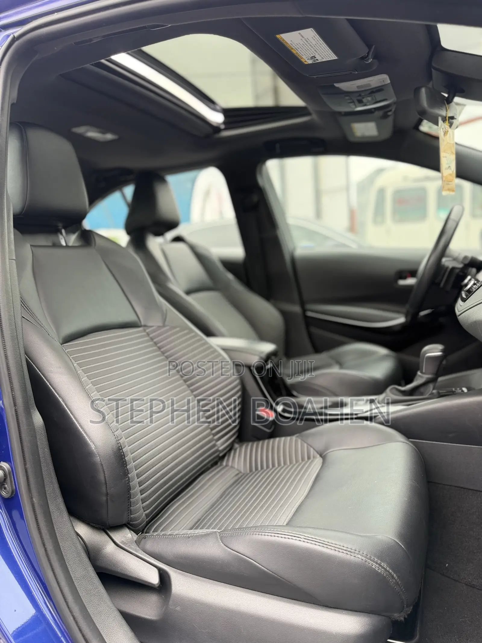 Toyota Corolla XSE 2021 Blue