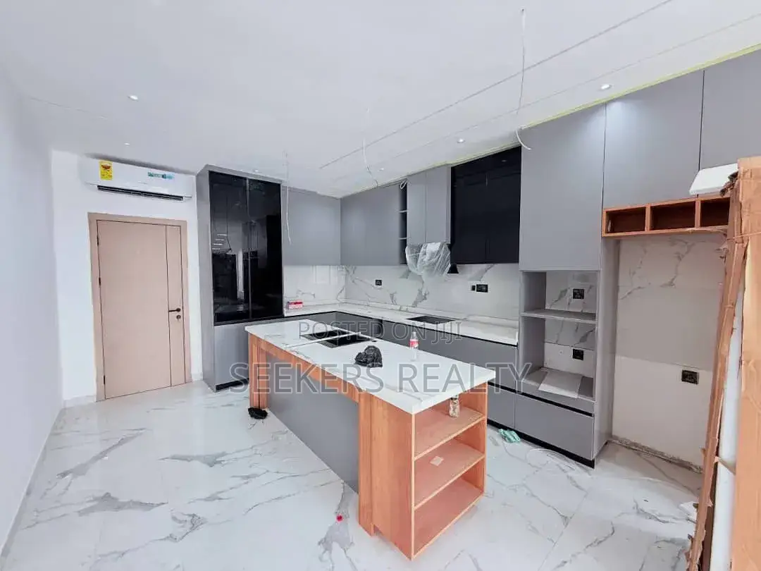 4bdrm House in Seekers Realty, School Junction for sale