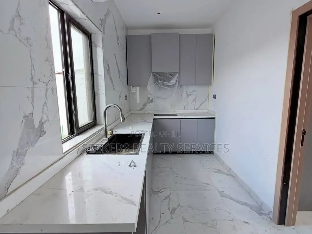 4bdrm House in Seekers Realty, School Junction for sale