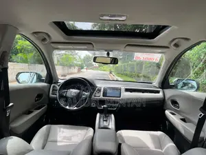Honda HR-V 4dr SUV (1.5L 4cyl CVT) 2016 Silver