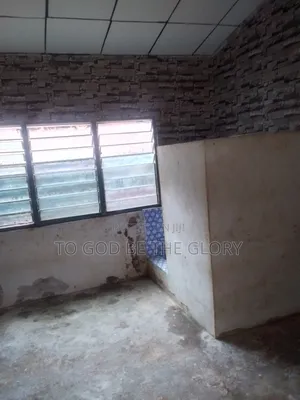 1bdrm Apartment in Madina for rent