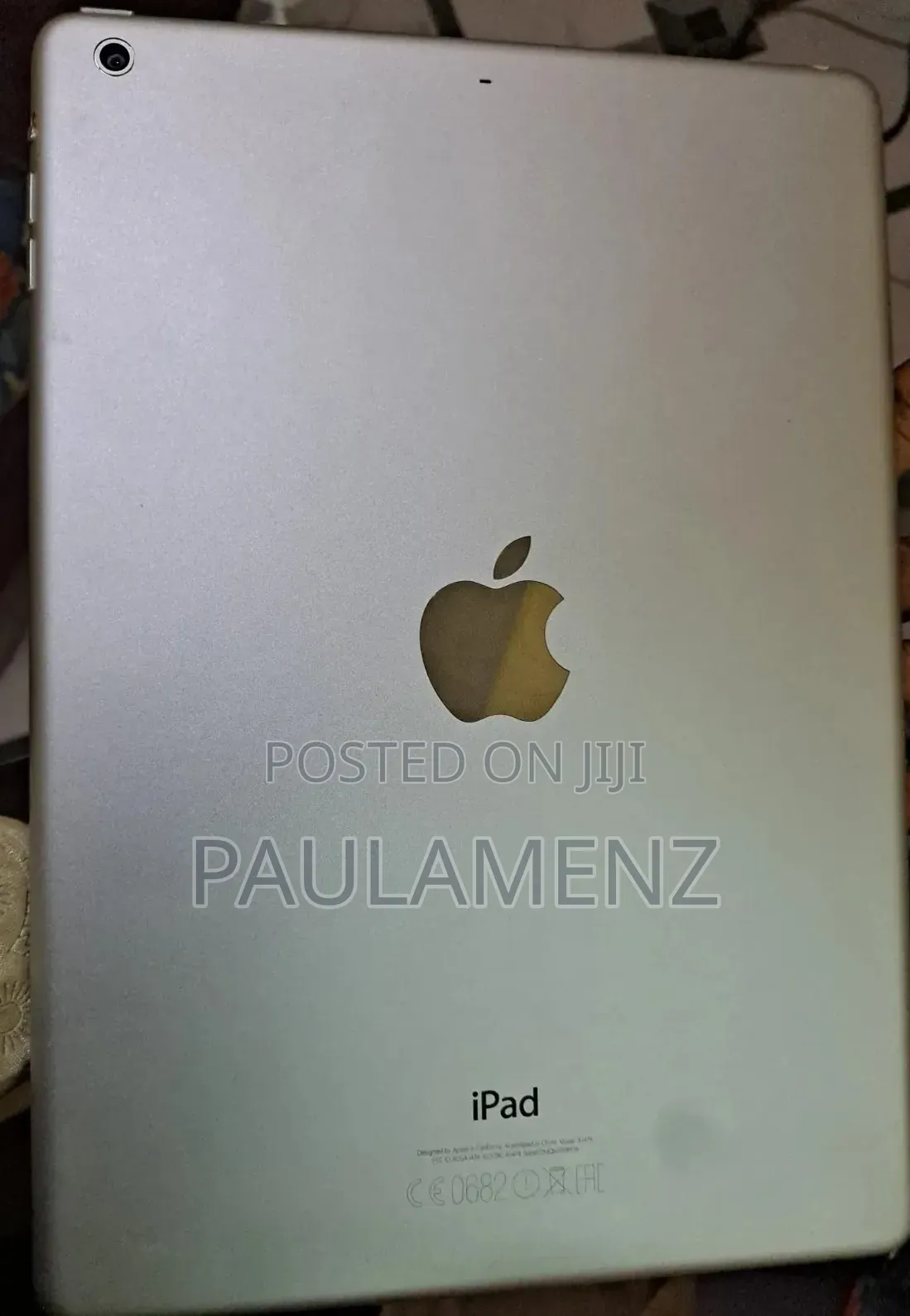 Apple iPad Air 16 GB Gray