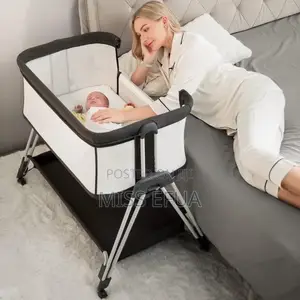 Fodoss Baby Bassinet Bedside Sleeper
