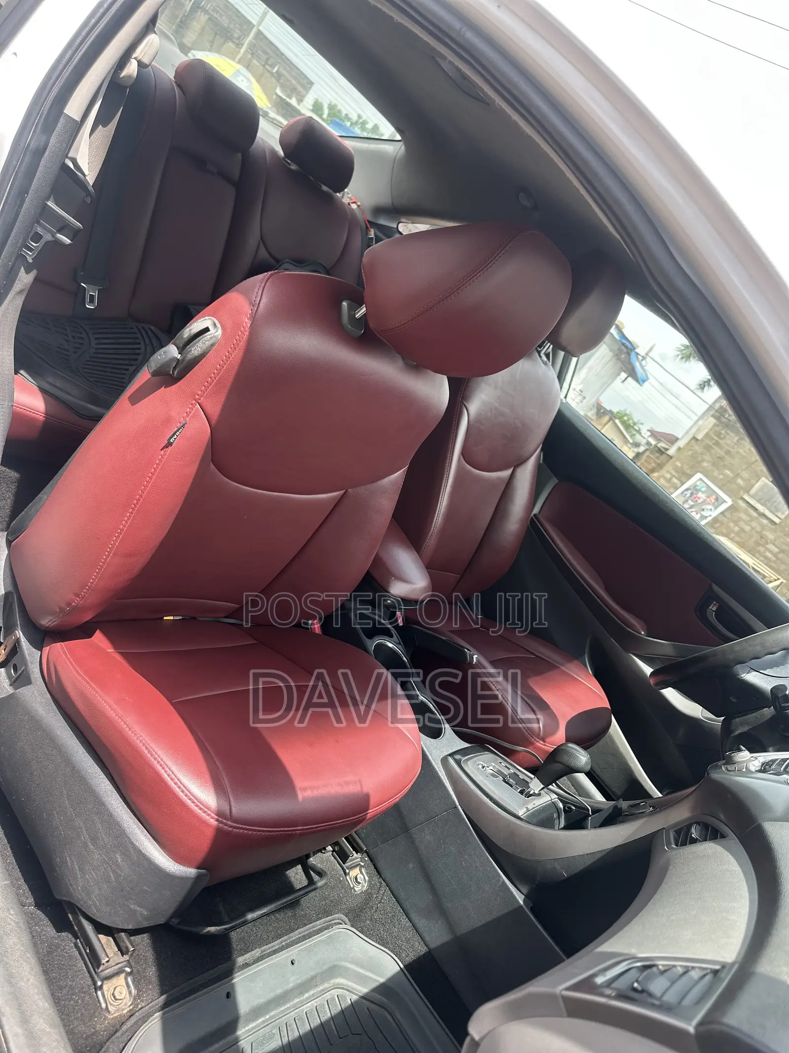 Hyundai Elantra 2013 White