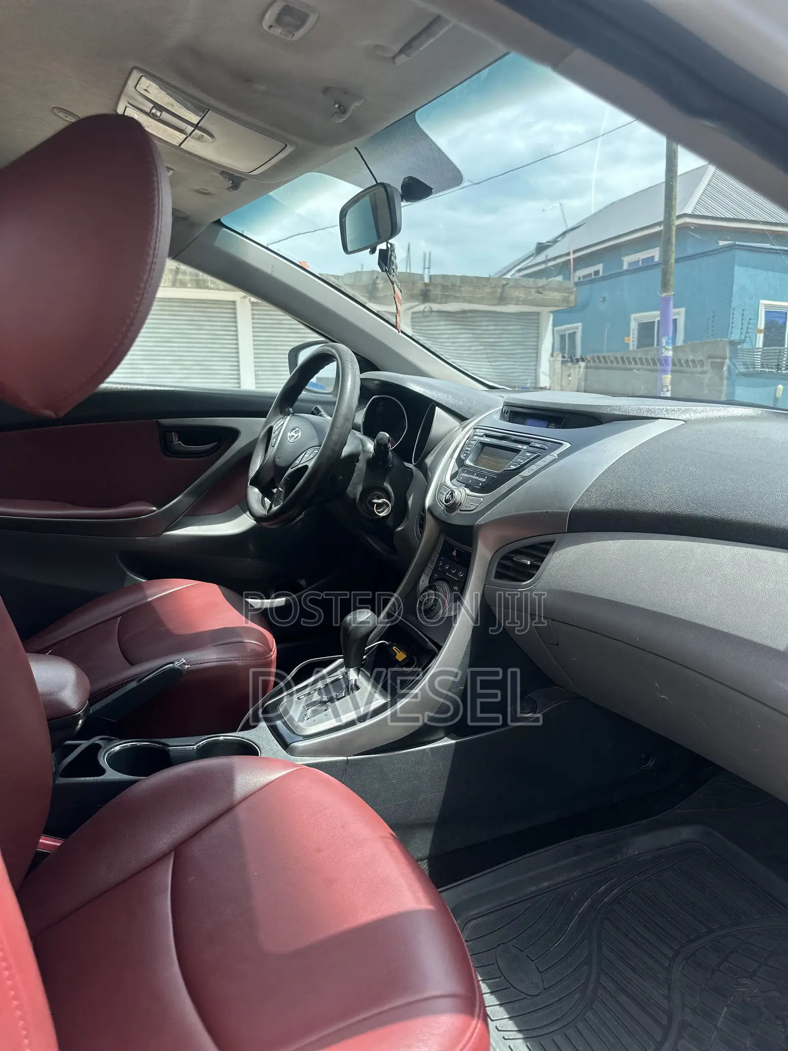 Hyundai Elantra 2013 White