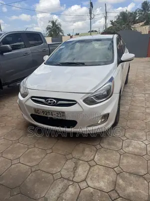Hyundai Accent 2012 White