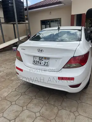 Hyundai Accent 2012 White