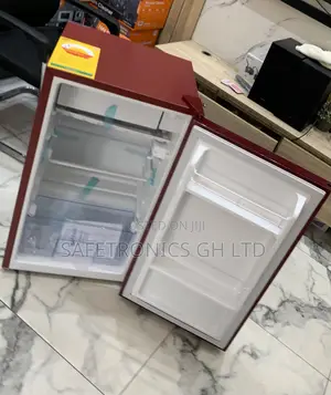 Buy Accurate Pearl Pf-109-2b in Red 80-Liter Single-Door Table-Top
