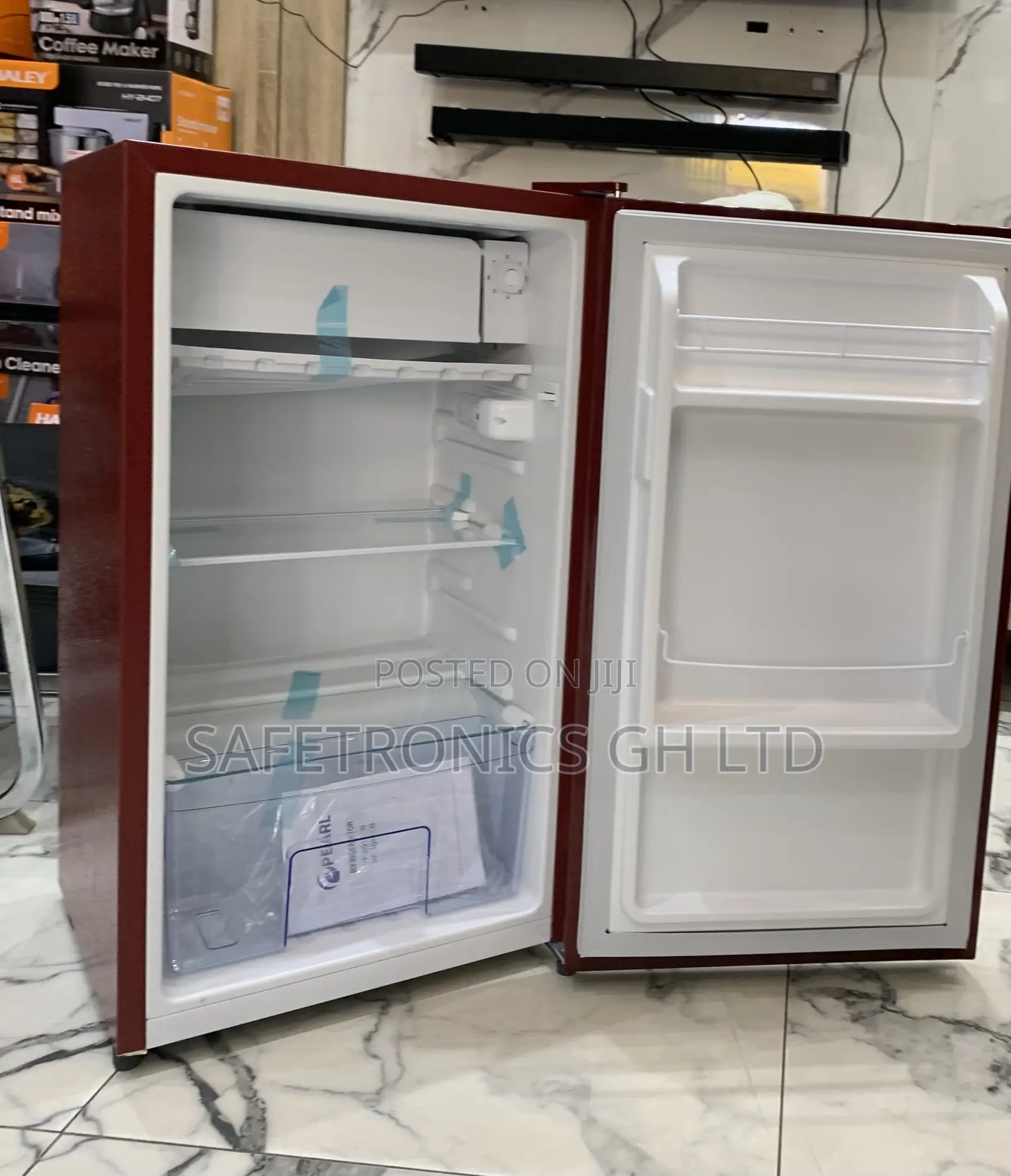 Most Accurate Pearl Pf-109-2b in Red 80-Liter Single-Door Table-Top