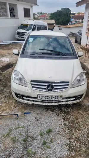 Mercedes-Benz A-Class 2010 White