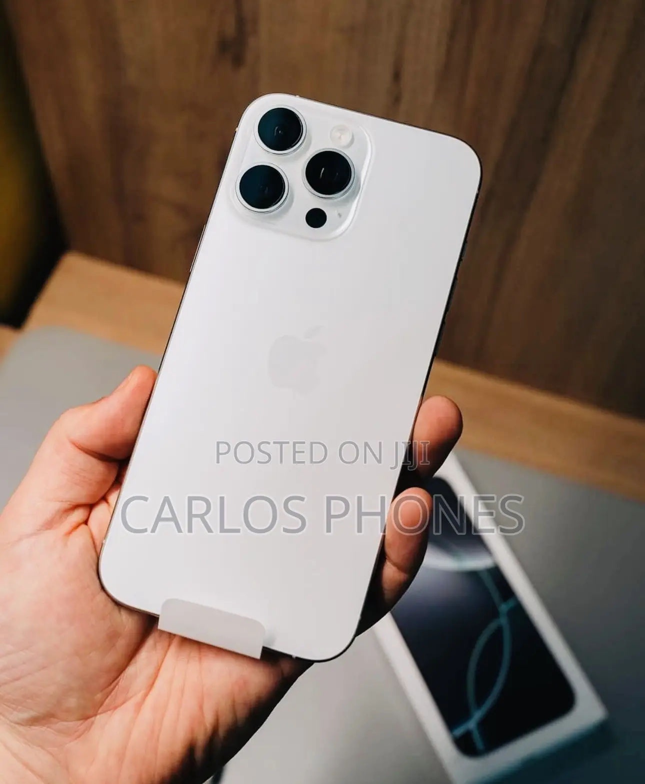 New Apple iPhone 16 Pro Max 1 TB Silver