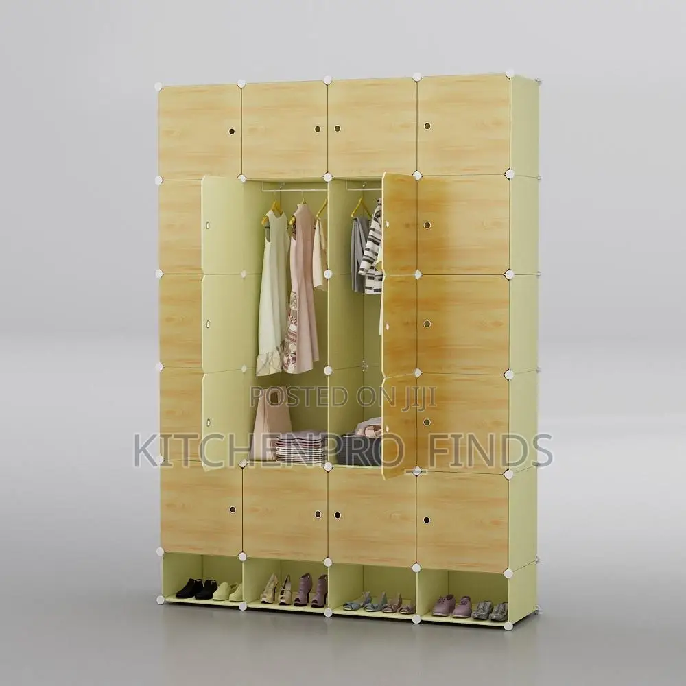 20 Cubes Plastic Wardrobe